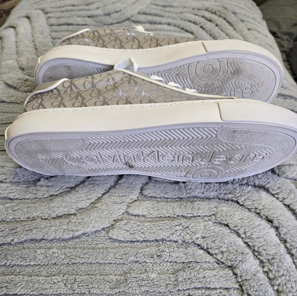 Calvin Klein Women's Gray Sneakers - Picture 8 of 9